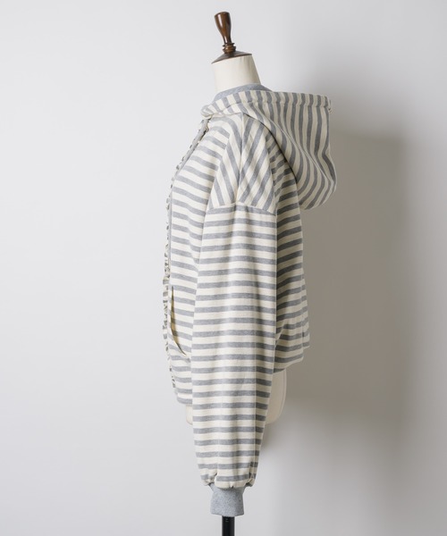 GIUNON（ジウノン）の「reversible drawstring zip hoodie / リバーシブルドロストジップフーディー（パーカー・レディース・グレー/ネイビー・FREE）」の4枚目の写真