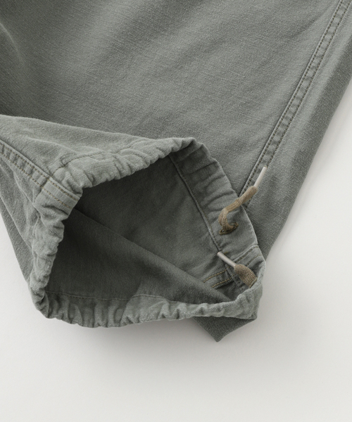 GOLD（ゴールド）の「GOLD / ゴールド LIGHT BACKSATIN EASY CARGO PANTS（カーゴパンツ・メンズ・オリーブ・MEDIUM/LARGE）」の5枚目の写真