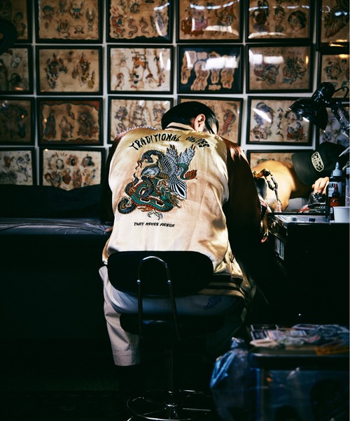 schott（ショット）の「Schott/ショット/BATTLE ROYALE SUKA JACKET/バトルロワイヤル スカジャン（スカジャン・メンズ・ブラック/ブラウン・M/L/XL/2XL）」の4枚目の写真