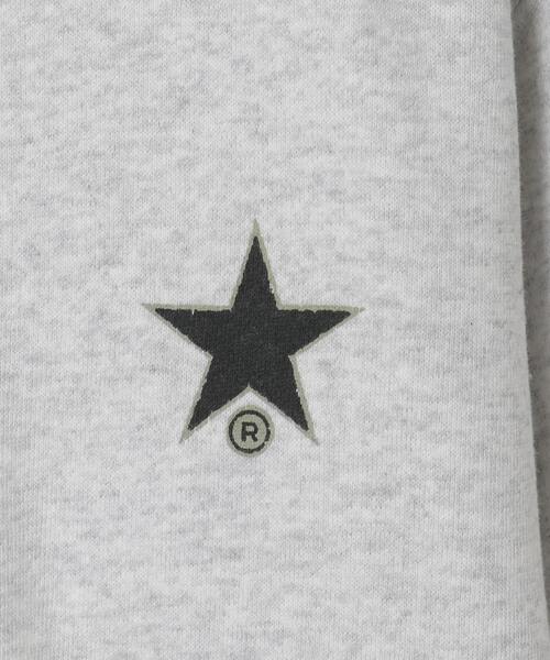 CONVERSE TOKYO(コンバーストウキョウ)の「FLOWER LOGO ZIP HOODIE(パーカー・レディース・グレー/ボルドー/ブラック・SMALL/MEDIUM)」の15枚目の写真