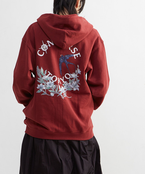 CONVERSE TOKYO(コンバーストウキョウ)の「FLOWER LOGO ZIP HOODIE(パーカー・レディース・グレー/ボルドー/ブラック・SMALL/MEDIUM)」の3枚目の写真