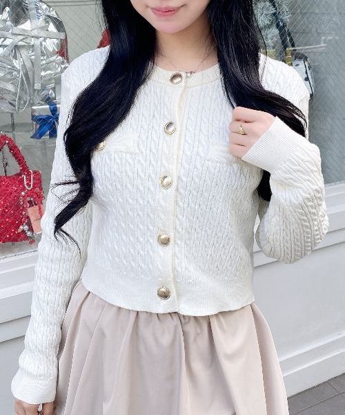 INGNI(イング)の「【WEB限定】金ボタンケーブルニットカーディガン(カーディガン/ボレロ・レディース・ブラック/グレー/オフホワイト/レッド・M)」の19枚目の写真