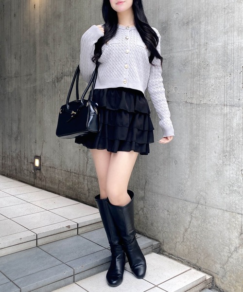 INGNI(イング)の「【WEB限定】金ボタンケーブルニットカーディガン(カーディガン/ボレロ・レディース・ブラック/グレー/オフホワイト/レッド・M)」の10枚目の写真