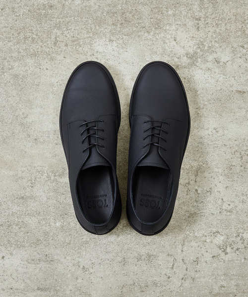 TOSS（トス）の「TOSS トス / 別注アネノイレザー Bath ビブラムソール レザードレススニーカー / TOSS-AE2（スニーカー・メンズ・ブラック・9/8/7/10）」の2枚目の写真
