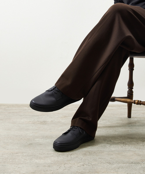 TOSS（トス）の「TOSS トス / 別注アネノイレザー Bath ビブラムソール レザードレススニーカー / TOSS-AE2（スニーカー・メンズ・ブラック・9/8/7/10）」の4枚目の写真