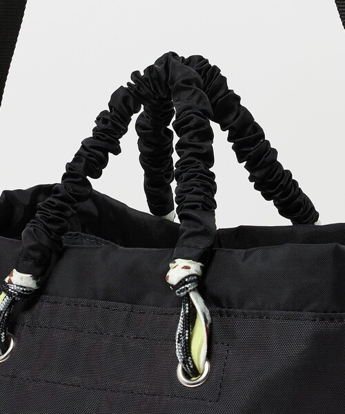 zattu（ザッツ）の「＜zattu＞CORPY LQ バッグ（ショルダーバッグ・レディース・ブラック・FREE）」の9枚目の写真