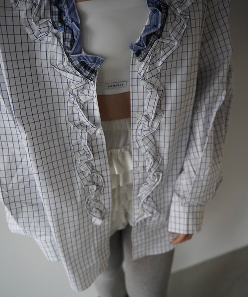 SANSeLF（サンセルフ）の「【SANSeLF】フロントボタンフリルチェックブラウス saw25a072（シャツ/ブラウス・レディース・ホワイト・FREE）」の12枚目の写真