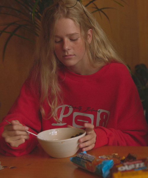 PO8(ピーオーエイト)の「08 NARRATIVE SWEATSHIRT - RED(スウェット・レディース・その他・MEDIUM/LARGE)」の3枚目の写真