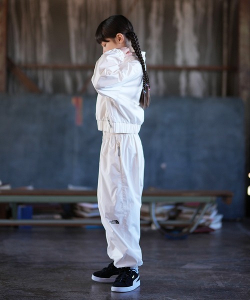 THE NORTH FACE（ザノースフェイス）の「THE NORTH FACE ザ・ノース・フェイス ワイドシルエット パンツ NBJ32601（その他パンツ・キッズ・ブラック/ブルーパープル/オフホワイト・130cm/140cm/150cm/160cm）」の9枚目の写真