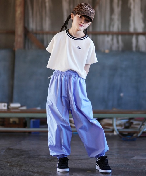 THE NORTH FACE（ザノースフェイス）の「THE NORTH FACE ザ・ノース・フェイス ワイドシルエット パンツ NBJ32601（その他パンツ・キッズ・ブラック/ブルーパープル/オフホワイト・130cm/140cm/150cm/160cm）」の19枚目の写真