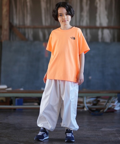 THE NORTH FACE（ザノースフェイス）の「THE NORTH FACE ザ・ノース・フェイス ワイドシルエット パンツ NBJ32601（その他パンツ・キッズ・ブラック/ブルーパープル/オフホワイト・130cm/140cm/150cm/160cm）」の6枚目の写真