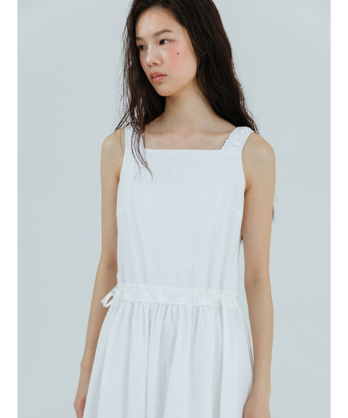 ETMON(エトモン)の「Apron Side Strap Dress White(ワンピース・レディース・その他・FREE)」の5枚目の写真