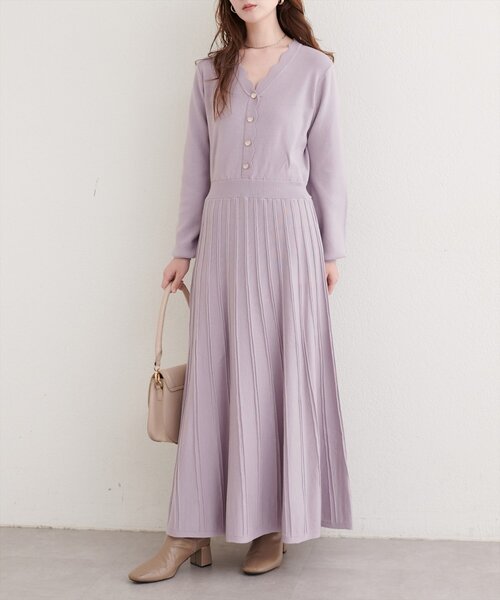 natural couture（ナチュラルクチュール）の「スカラッププリーツニットワンピース（ワンピース・レディース・ラベンダー/ミント/ネイビー/アイボリー・FREE）」の4枚目の写真