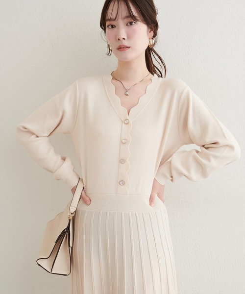 natural couture（ナチュラルクチュール）の「スカラッププリーツニットワンピース（ワンピース・レディース・ラベンダー/ミント/ネイビー/アイボリー・FREE）」の5枚目の写真