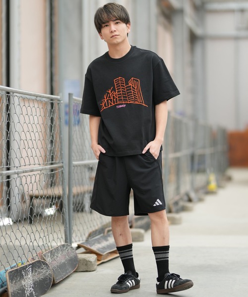 adidas(アディダス)の「adidas/アディダス メンズ ハーフパンツ M CITYTECH SIRK RASH ショーツ N6780(その他パンツ・メンズ・ブラック・3XL/2XL/XL/L/M)」の4枚目の写真