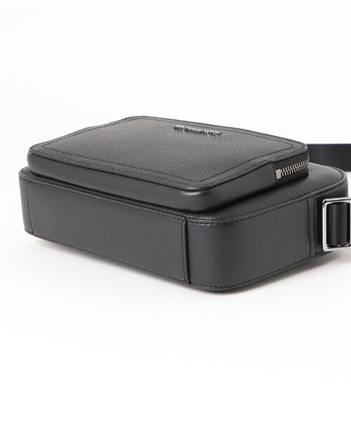 MICHAEL KORS(マイケルコース)の「EW FLIGHT BAG クロスボディ(ショルダーバッグ・メンズ・ブラック・FREE)」の3枚目の写真