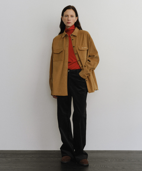 URAGO（ユラーゴ）の「Corduroy flap pocket shirt（シャツ/ブラウス・レディース・キャメル/ブルー・FREE）」の5枚目の写真