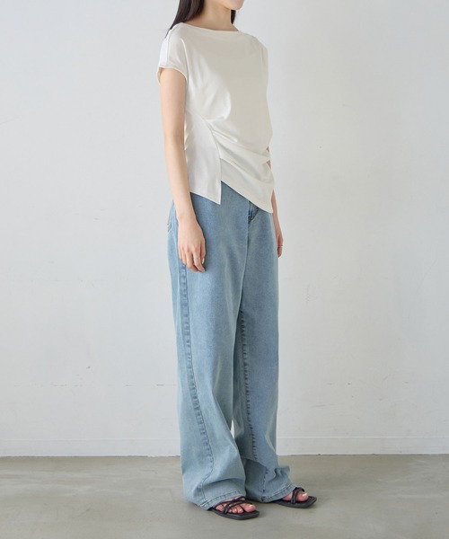 CHAN ME(チャンミ)の「接触冷感ドレープデザインTシャツ(Tシャツ/カットソー・レディース・ホワイト/ブラック/グレイッシュベージュ/チャコールグレー・MEDIUM/X-LARGE/LARGE)」の10枚目の写真