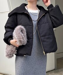 un dix cors（アンディコール）の「襟付きエンボスダウン（ダウンジャケット/コート）」