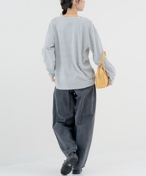 refinedworks（リファインドワークス）の「【refinedworks】加工感 が可愛い バギーカーブパンツ！（デニムパンツ・レディース・ネイビー/ブラック・FREE）」の14枚目の写真