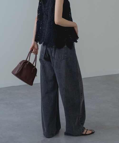 refinedworks（リファインドワークス）の「【refinedworks】加工感 が可愛い バギーカーブパンツ！（デニムパンツ・レディース・ネイビー/ブラック・FREE）」の4枚目の写真