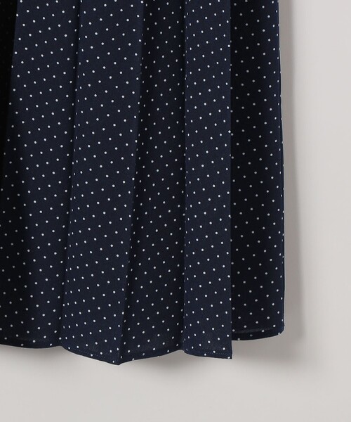 SHIPS any（シップス エニィ）の「SHIPS any:〈手洗い可能〉ドット バンドカラー プリーツ ロング ワンピース（ワンピース・レディース・ブラック/ネイビー・ONE SIZE）」の19枚目の写真