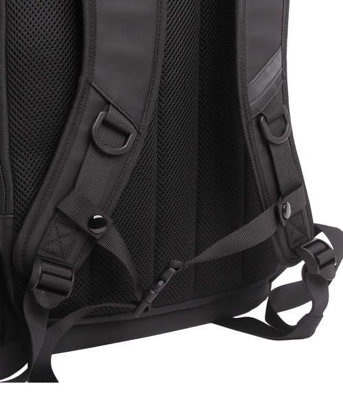 OUTDOOR PRODUCTS(アウトドアプロダクツ)の「PU合皮 大容量バックパック(バックパック/リュック・レディース・ブラック/ブラック×グレー・FREE)」の8枚目の写真