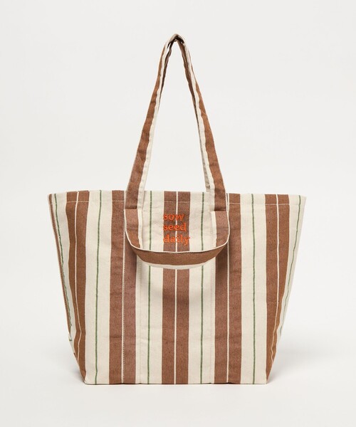 beej（ビージ）の「【別注】＜beej＞ストライプ 2WAY トートバッグ（トートバッグ・レディース・ブラウン/ワインレッド/ブラック・FREE）」の17枚目の写真