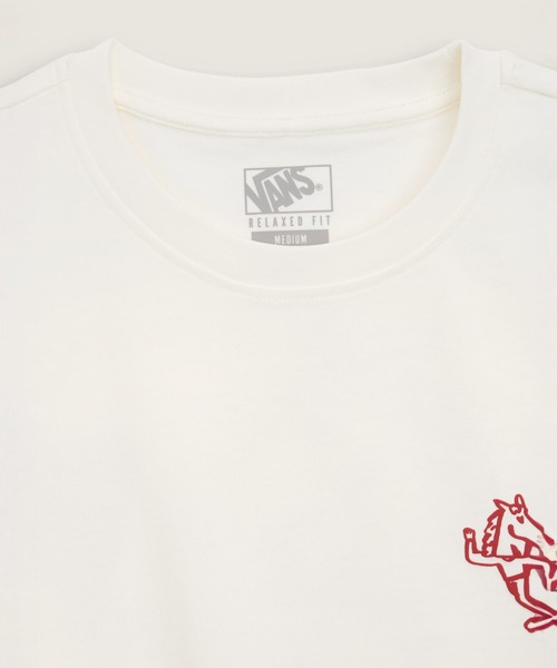 VANS(バンズ)の「BOLIN ハート Tシャツ / AP BOLIN HEART SS TEE marshmal VN000ZXPFS81(Tシャツ/カットソー・メンズ・オフホワイト・LARGE/MEDIUM/X-LARGE/SMALL/X-SMALL)」の3枚目の写真