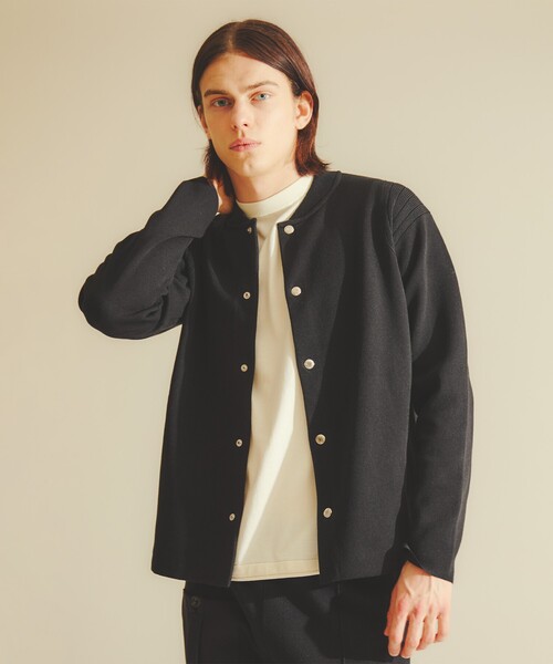 DESIGNWORKS（デザインワークス）の「【セットアップ対応】ダブルフェイスニットブルゾン（ブルゾン・メンズ・グレイッシュベージュ/ブラック・50/48/46）」の2枚目の写真