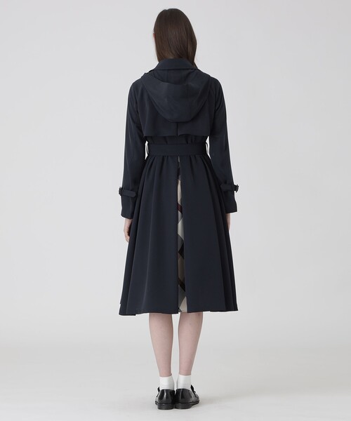 BURBERRY BLUE LABEL フレアトレンチコート ブラック ツイルフレアトレンチコート（トレンチコート）｜BLUE LABEL