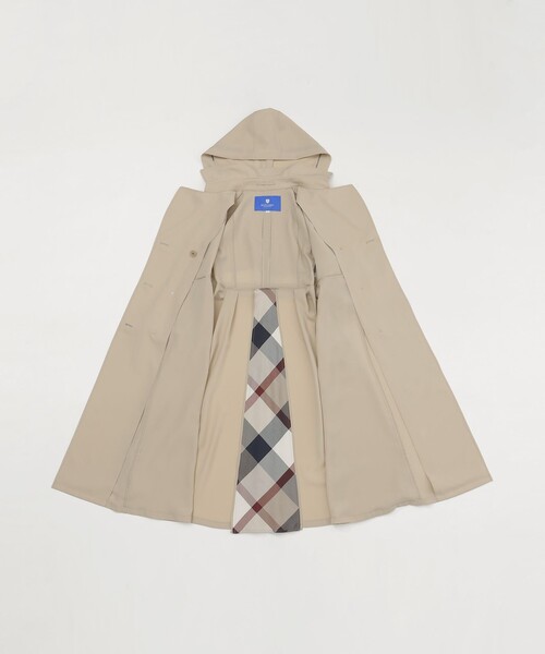 BLUE LABEL CRESTBRIDGE(ブルーレーベルクレストブリッジ)の「ツイルフレアトレンチコート(トレンチコート・レディース・ダークネイビー/ベージュ/ベビーピンク・38/36/40)」の5枚目の写真