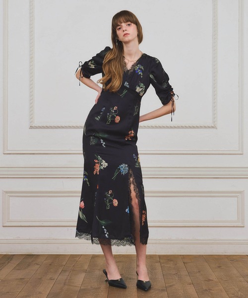 EIMY ISTOIRE（エイミーイストワール）の「レーストリムフラワーサテンワンピース（ワンピース・レディース・ブラック/アイボリー・38/36）」の15枚目の写真