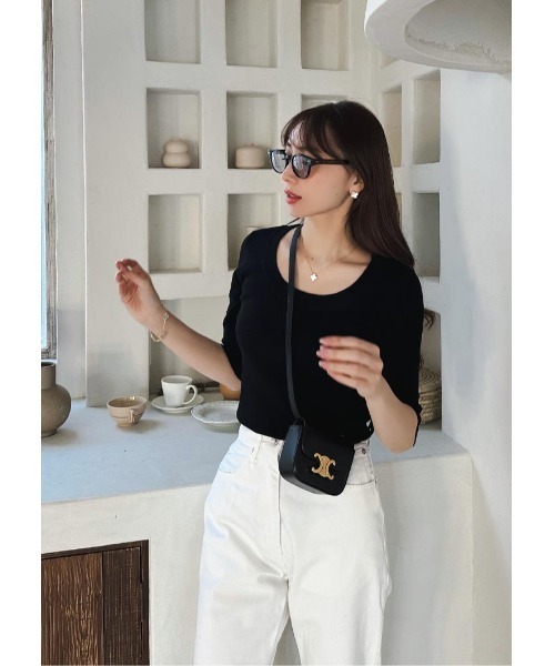 LUDICRUM(ルーディクルム)の「Deep U neck Knit top(ニット/セーター・レディース・ピンク/ブラック/オフホワイト・FREE)」の10枚目の写真