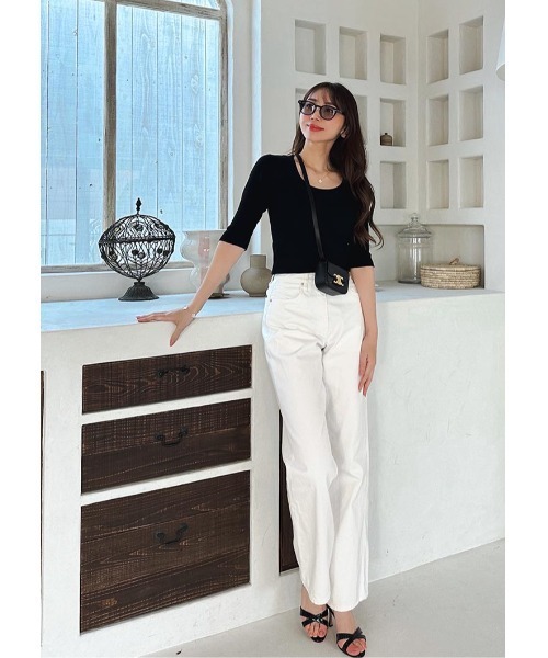 LUDICRUM(ルーディクルム)の「Deep U neck Knit top(ニット/セーター・レディース・ピンク/ブラック/オフホワイト・FREE)」の11枚目の写真