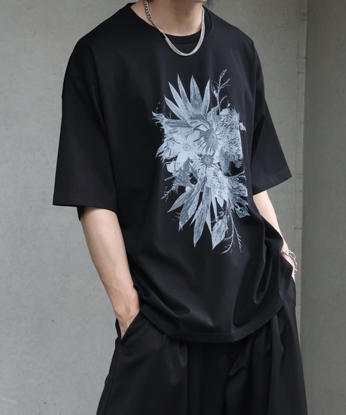 welise（ウェライズ）の「【welise/ウェライズ】シルケットライクスムースコットン 26'モードグラフィックプリント Tシャツ/接触冷感 UVカット（Tシャツ/カットソー・メンズ・ブラック系その他/ホワイト/ブラック/ホワイト系その他・M/L/S）」の18枚目の写真
