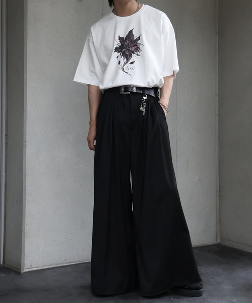welise（ウェライズ）の「【welise/ウェライズ】シルケットライクスムースコットン 26'モードグラフィックプリント Tシャツ/接触冷感 UVカット（Tシャツ/カットソー・メンズ・ブラック系その他/ホワイト/ブラック/ホワイト系その他・M/L/S）」の5枚目の写真