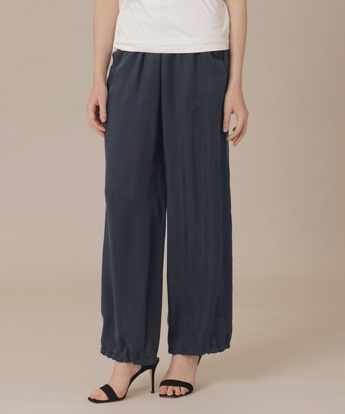 MACKINTOSH LONDON(マッキントッシュ ロンドン)の「【eclat5月号掲載】【婦人画報4月号掲載】キュプラフィブリルパンツ(その他パンツ・レディース・ネイビー/ベージュ・38)」の1枚目の写真