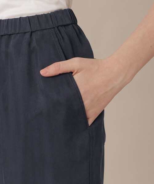 MACKINTOSH LONDON(マッキントッシュ ロンドン)の「【eclat5月号掲載】【婦人画報4月号掲載】キュプラフィブリルパンツ(その他パンツ・レディース・ネイビー/ベージュ・38)」の10枚目の写真