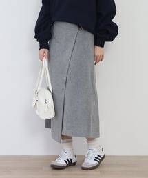 SO（エスオー）の「スカート（スカート）」