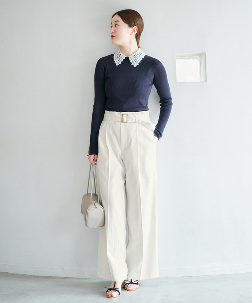 IENA(イエナ)の「ベルテッドチノパンツ(チノパンツ・レディース・アイボリー/ベージュ・38/36/34)」の4枚目の写真