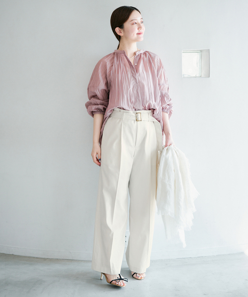 IENA(イエナ)の「ベルテッドチノパンツ(チノパンツ・レディース・アイボリー/ベージュ・38/36/34)」の13枚目の写真