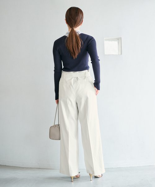 IENA(イエナ)の「ベルテッドチノパンツ(チノパンツ・レディース・アイボリー/ベージュ・38/36/34)」の16枚目の写真