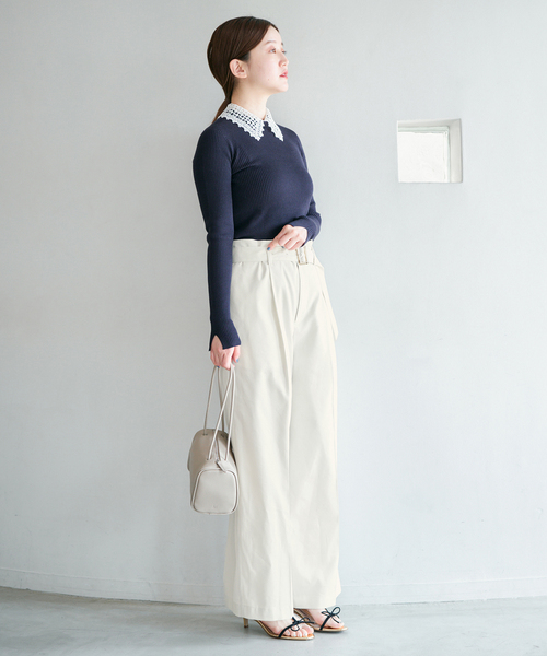 IENA(イエナ)の「ベルテッドチノパンツ(チノパンツ・レディース・アイボリー/ベージュ・38/36/34)」の17枚目の写真