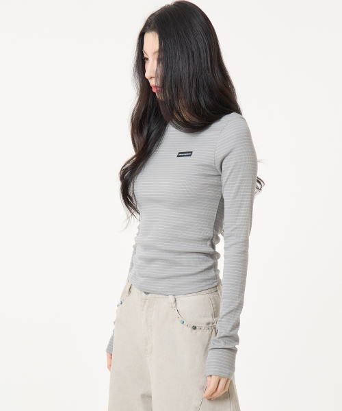 UNKNOWN PLANET(アンノウンプラネット)の「スリムストライプボートネックロングスリーブトップグレー(Tシャツ/カットソー・レディース・その他・MEDIUM/SMALL)」の5枚目の写真