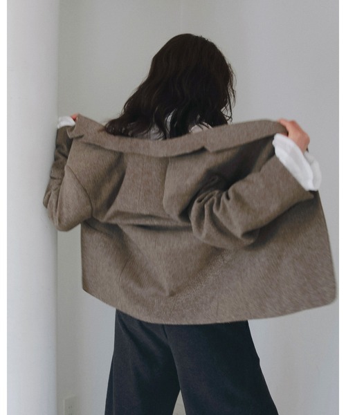 anuke（アンヌーク）の「Herringbone Wool Jacket（テーラードジャケット・レディース・ベージュ/チャコールグレー・38inch/36inch）」の17枚目の写真