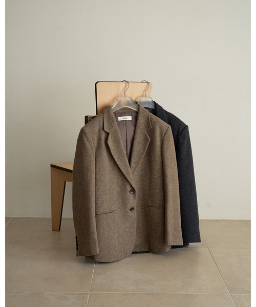 anuke（アンヌーク）の「Herringbone Wool Jacket（テーラードジャケット・レディース・ベージュ/チャコールグレー・38inch/36inch）」の7枚目の写真