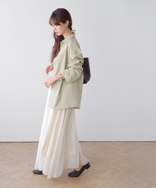 La-gemme(ラジェム)の「ロングカフスオーバーシャツ(シャツ/ブラウス・レディース・ベージュ/ライトグレー/ホワイト/ブラック・フリー)」の13枚目の写真