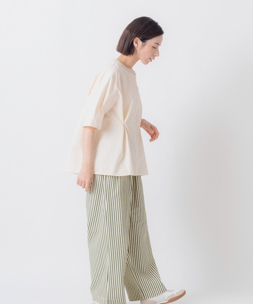 Kelen（ケレン）の「「KELEN / ケレン」2タックシアーサッカーストライプパンツ（その他パンツ・レディース・ブラウン/ブラック/グリーン・M/S）」の5枚目の写真