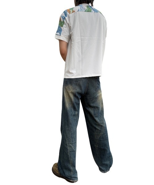 COOK JEANS(クックジーンズ)の「ショルダー切替Tシャツ(Tシャツ/カットソー・メンズ・ブラック系その他/ブラック系その他2/ホワイト系その他・LARGE/MEDIUM)」の6枚目の写真